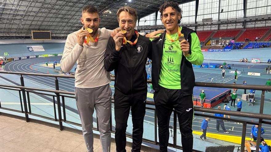 Lluvia de medallas de los veteranos en el Nacional short track de San Sebastián