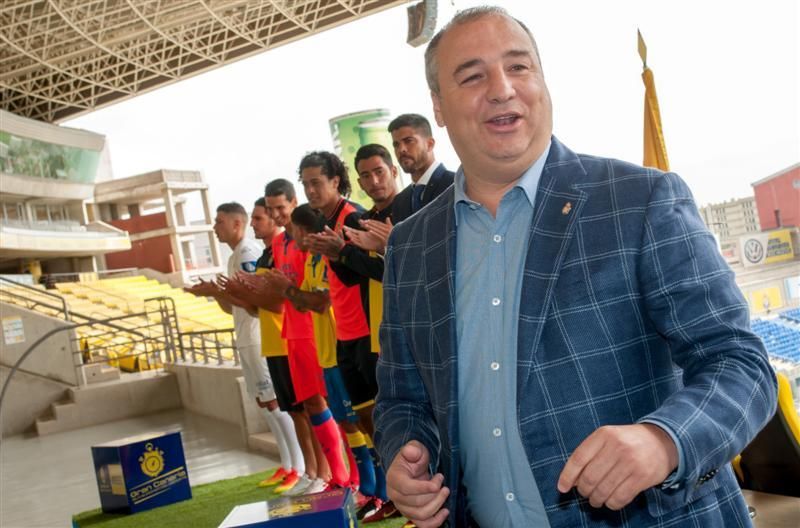 Presentación de las camisetas de la UD Las Palmas