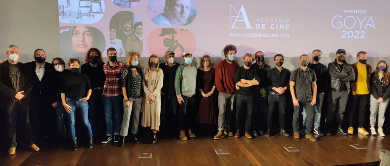 Adán Aliaga y Rafa Molés acudieron ayer a la Academia de Cine en Madrid para presentar sus películas documentales, seleccionadas en una primera criba de 16 títulos. | ACADEMIA DE CINE