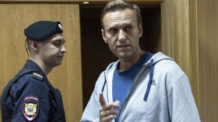 El líder opositor ruso Navalni se declara en huelga de hambre
