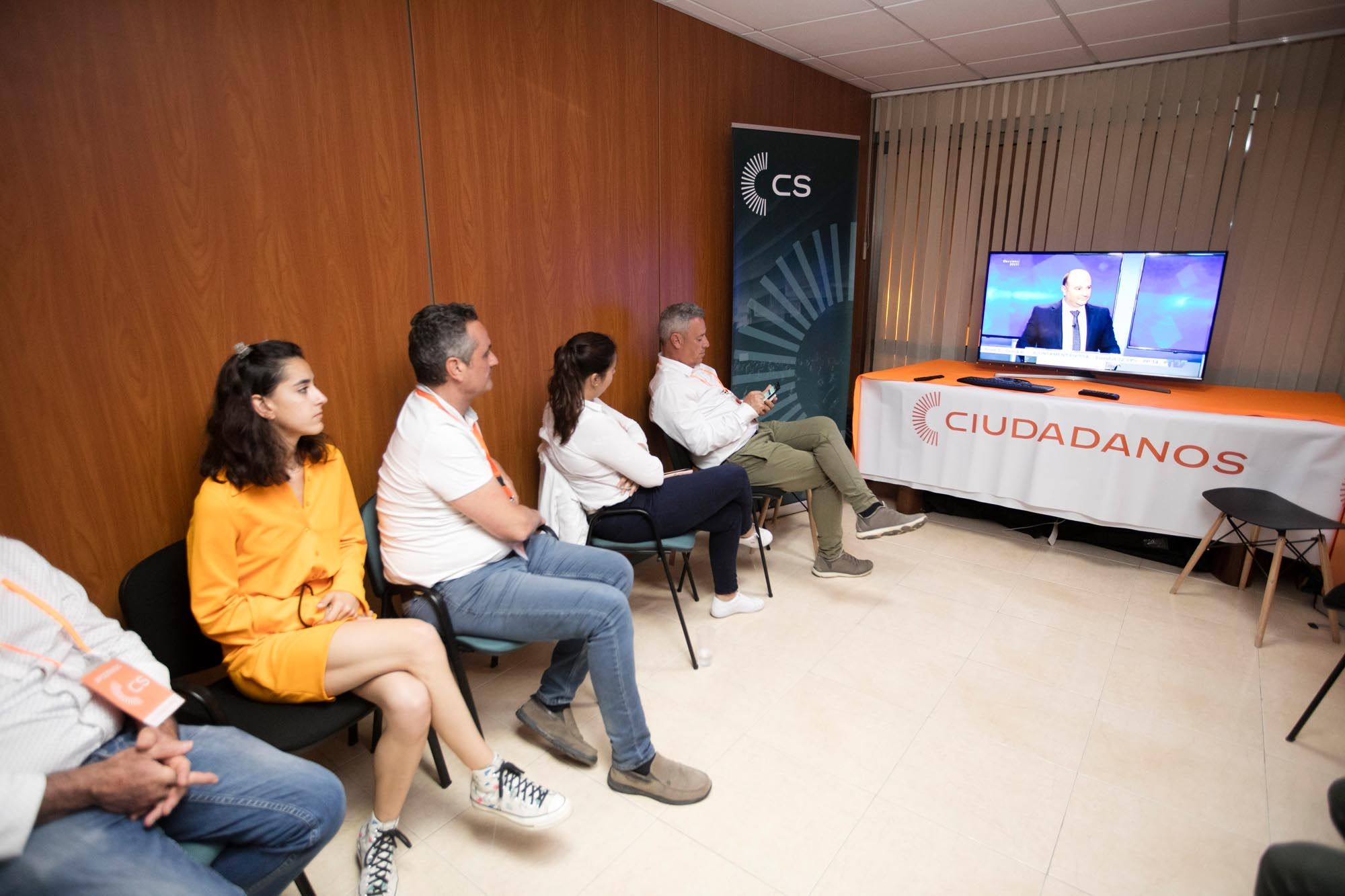 Noche electoral en la sede de Ciudadanos Ibiza