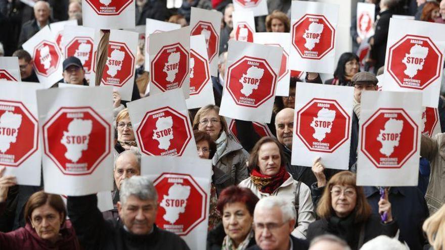 Aragón Stop Sucesiones continúa sus movilizaciones pese al anuncio de Lambán