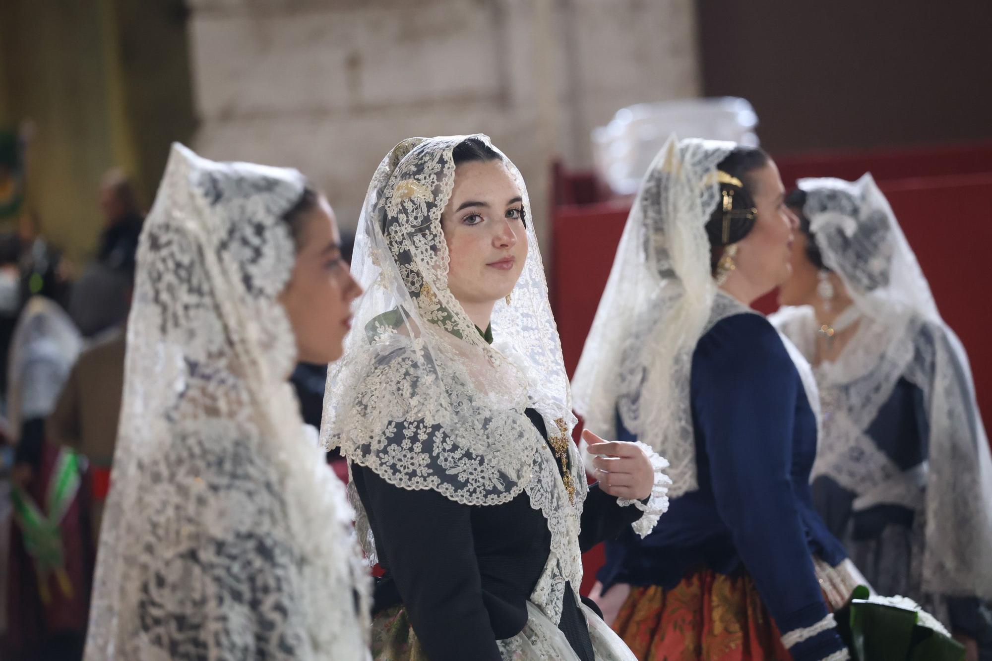 Búscate en el segundo día de la Ofrenda en la calle San Vicente entre las 21 y las 22 horas