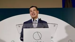 Moreno Bonilla destaca en la inauguración del Áurea Palacio de la Tinta en Málaga, la importancia de "apostar por un turismo que genere empleo de calidad y riqueza en las ciudades"