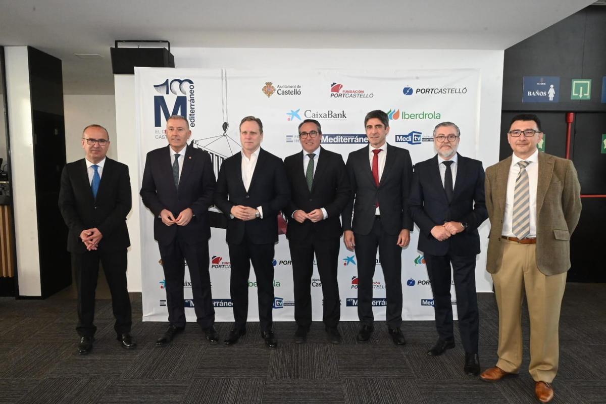Las imágenes de la jornada empresarial 'El puerto y los nuevos desafíos económicos'