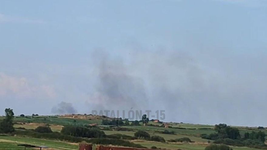 Noche complicada para los efectivos del Infoex: dos nuevos incendios en Montehermoso y en Capilla