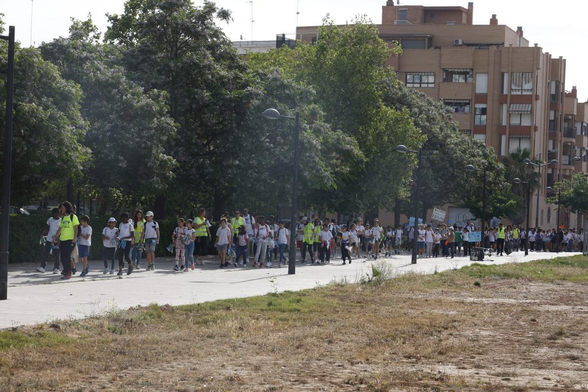 Natzaret pide la descontaminación del agua del viejo cauce del Turia