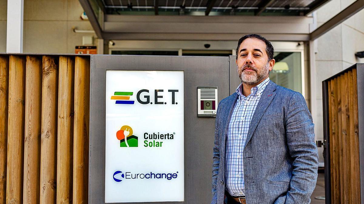 El empresario e ingeniero, Luis Navarro, gerente de Cubierta Solar.  | 