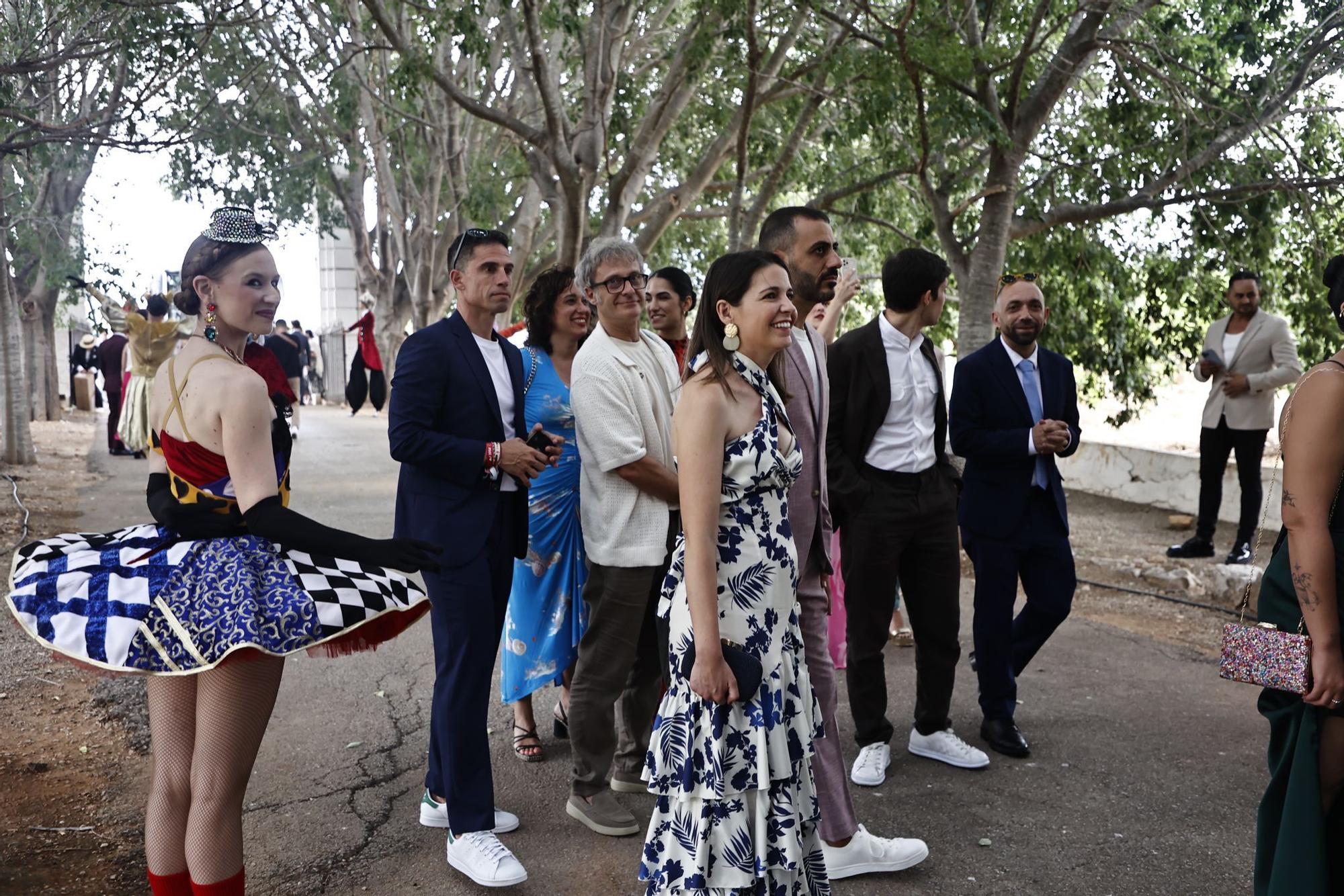 Boda de Nuria Llopis: la alfombra roja