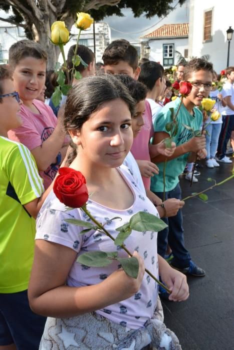 OFRENDA FLORAL 175 AÑOS FERNANDO LEÓN Y CASTILLO