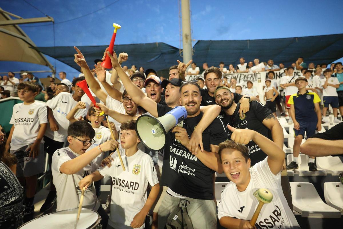 Aquí están las mejores fotos del ascenso de la Peña Deportiva