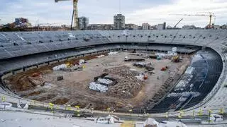 Las obras del Camp Nou, en plena fase de construcción, avanzan al ritmo esperado