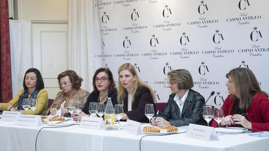 Las ponentes, durante el desayuno de trabajo en el Casino Antiguo de Castelló.