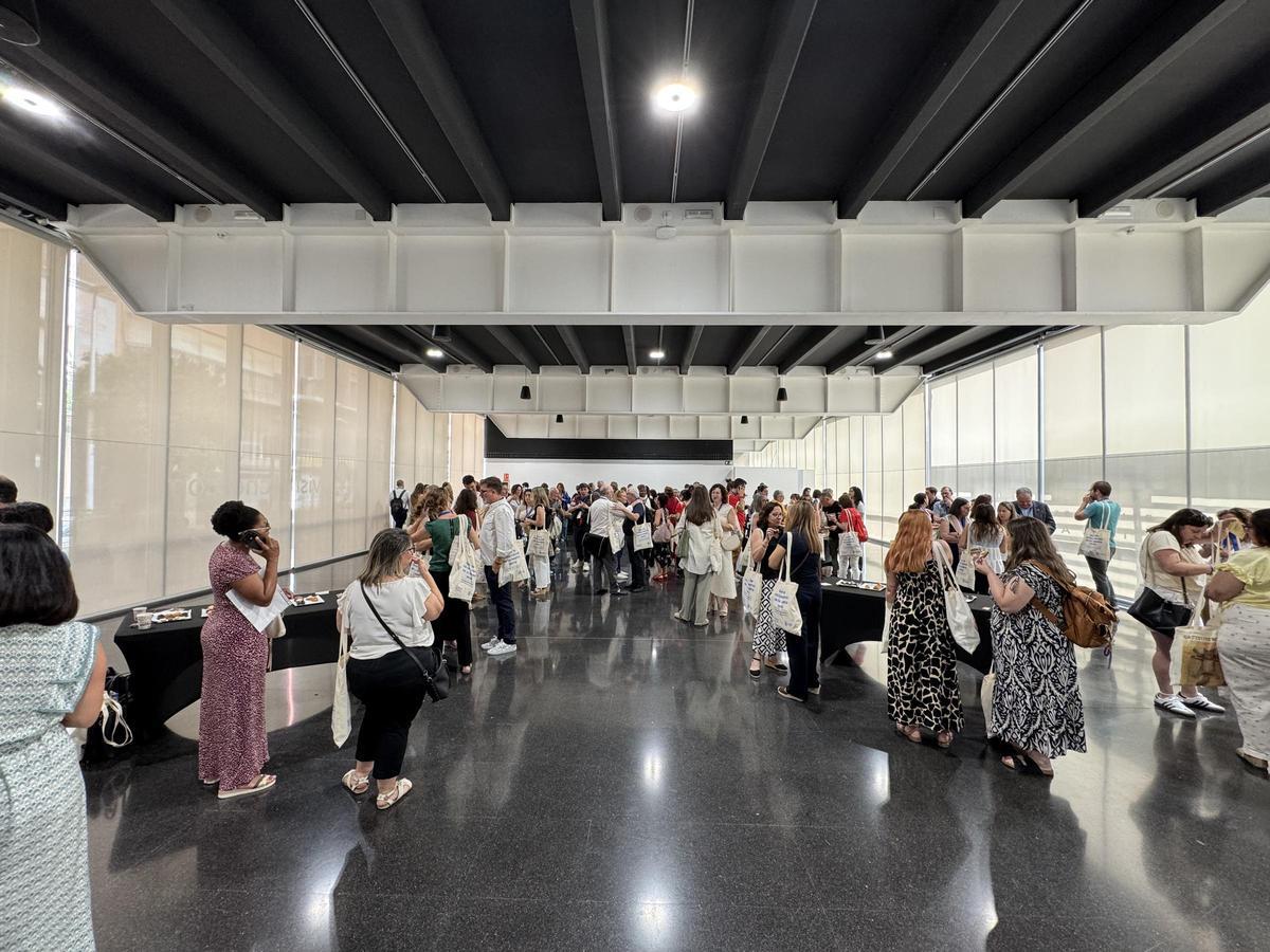 El centro de congresos Ciutat d'Elx acoge el primer congreso de los voluntarios de la Comunidad Valenciana