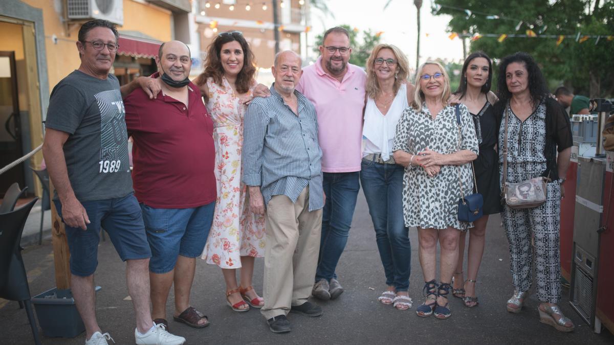 El alcalde de Mérida, Antonio Rodríguez Osuna, junto a Valeriano Prida, a su izquierda.