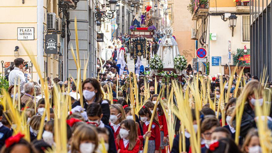 Domingo de Ramos en Alicante: procesiones, cortes de tráfico y cambios en el autobús