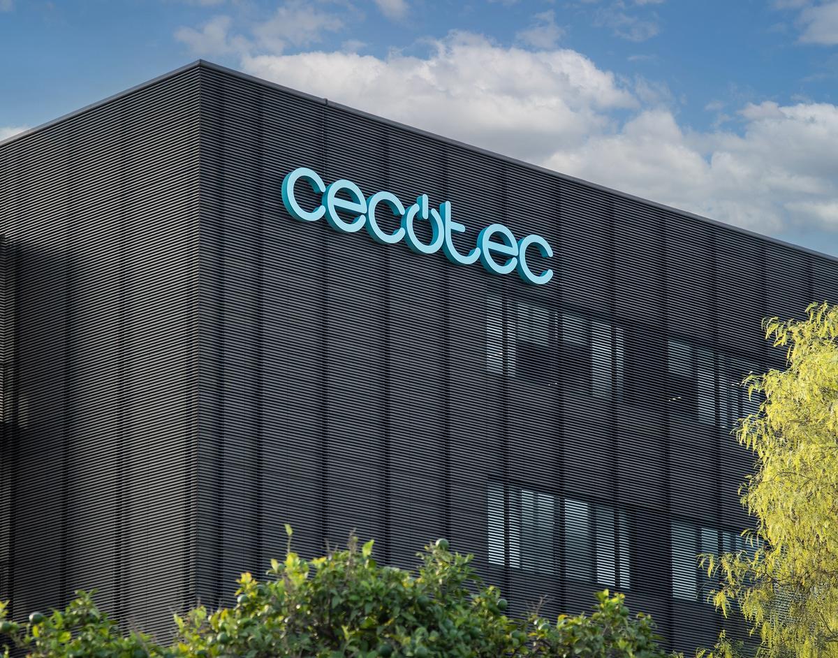 Sede de Cecotec.