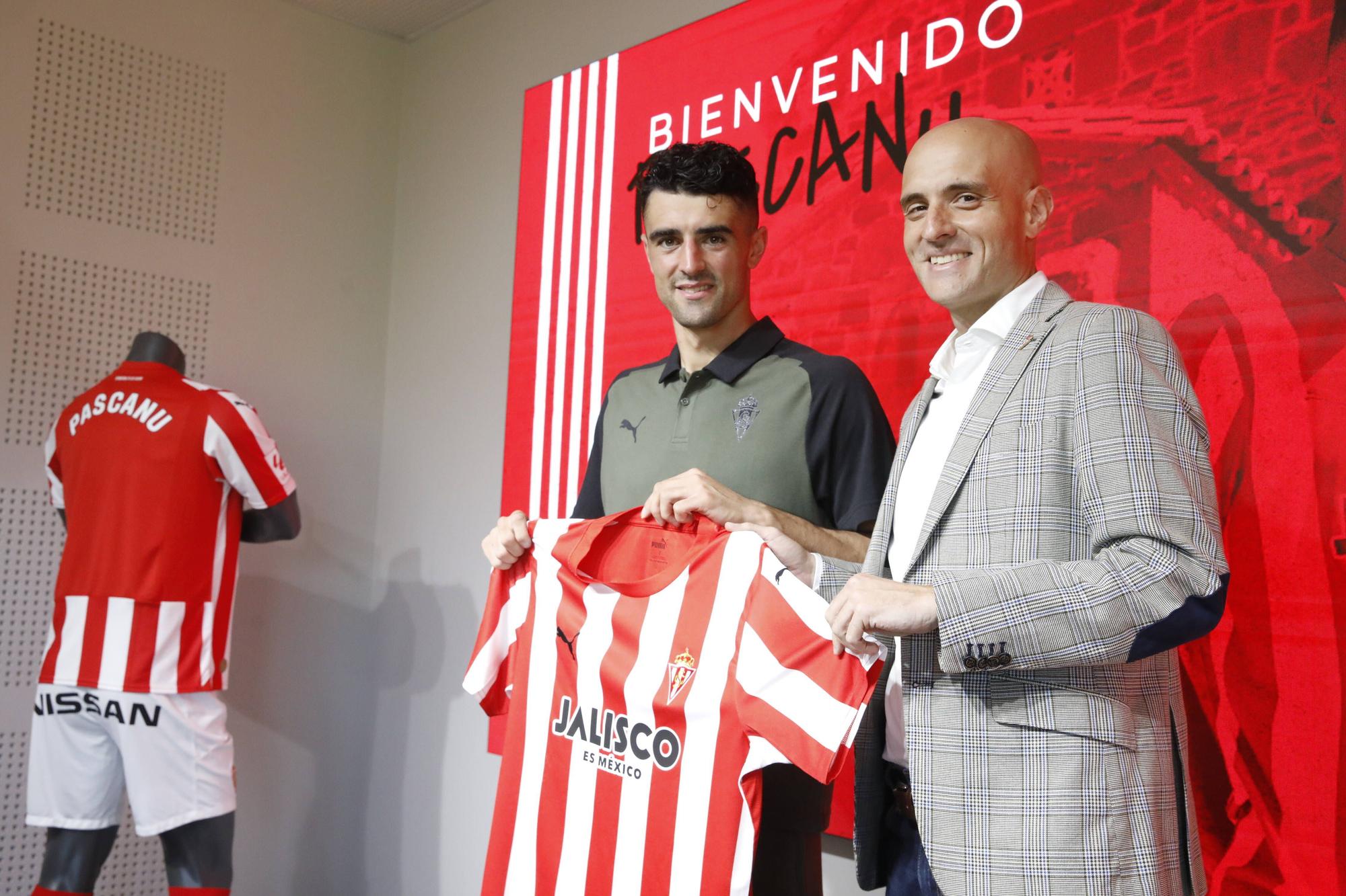 Presentación de Pascanu con el Sporting