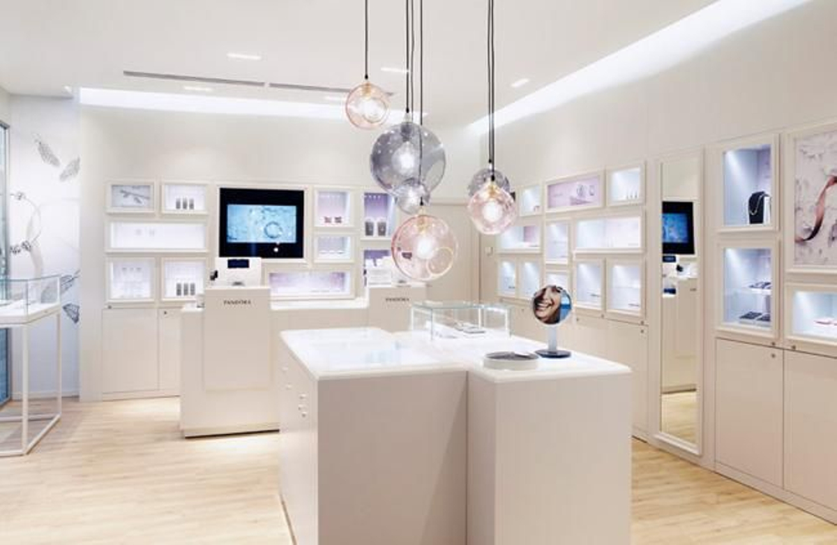 Pandora abre su nueva tienda en Barcelona