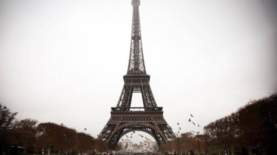 La Torre Eiffel cierra por segundo día consecutivo por una huelga laboral