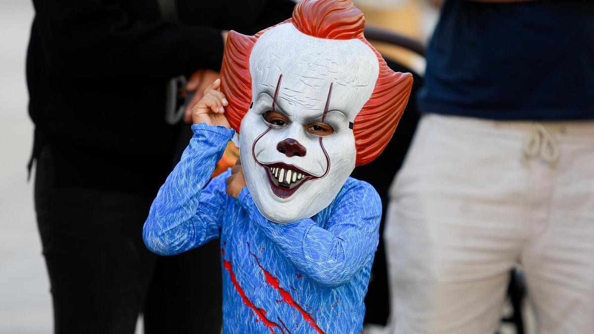 Fiesta de Halloween en el centro de Ibiza