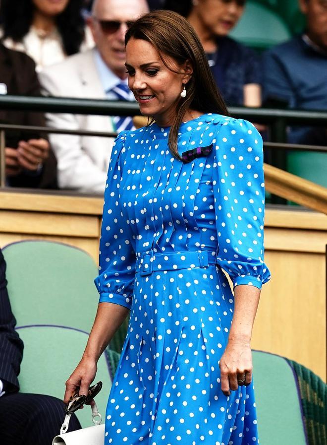 Kate Middleton con vestido de lunares de Alessandra Rich