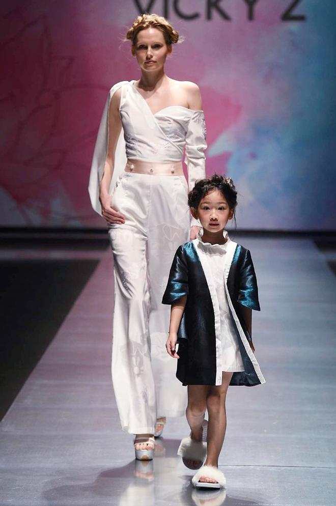 Vicky Zhang