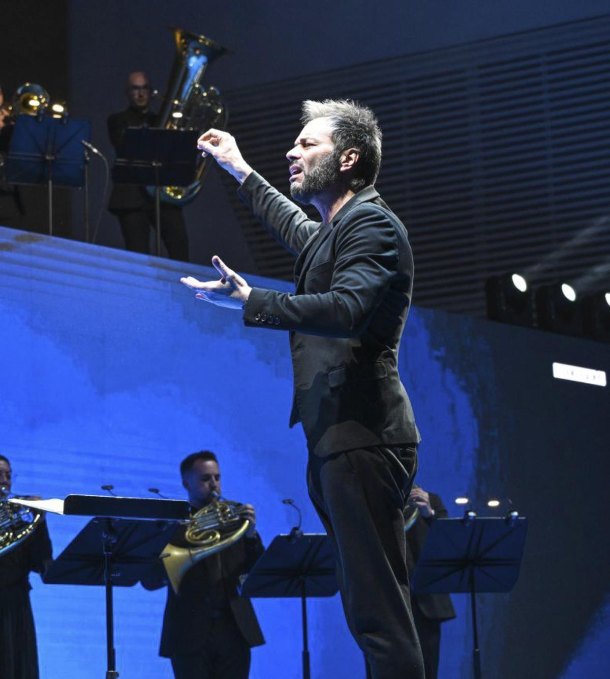 Josep Vicent dirige un tributo musical al hombre común