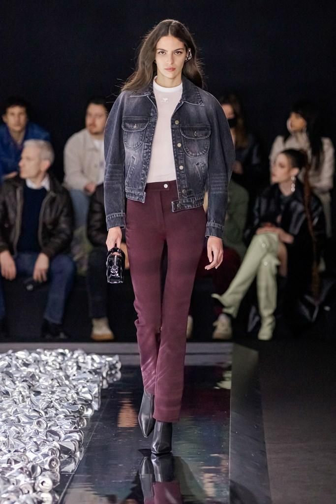 Courreges