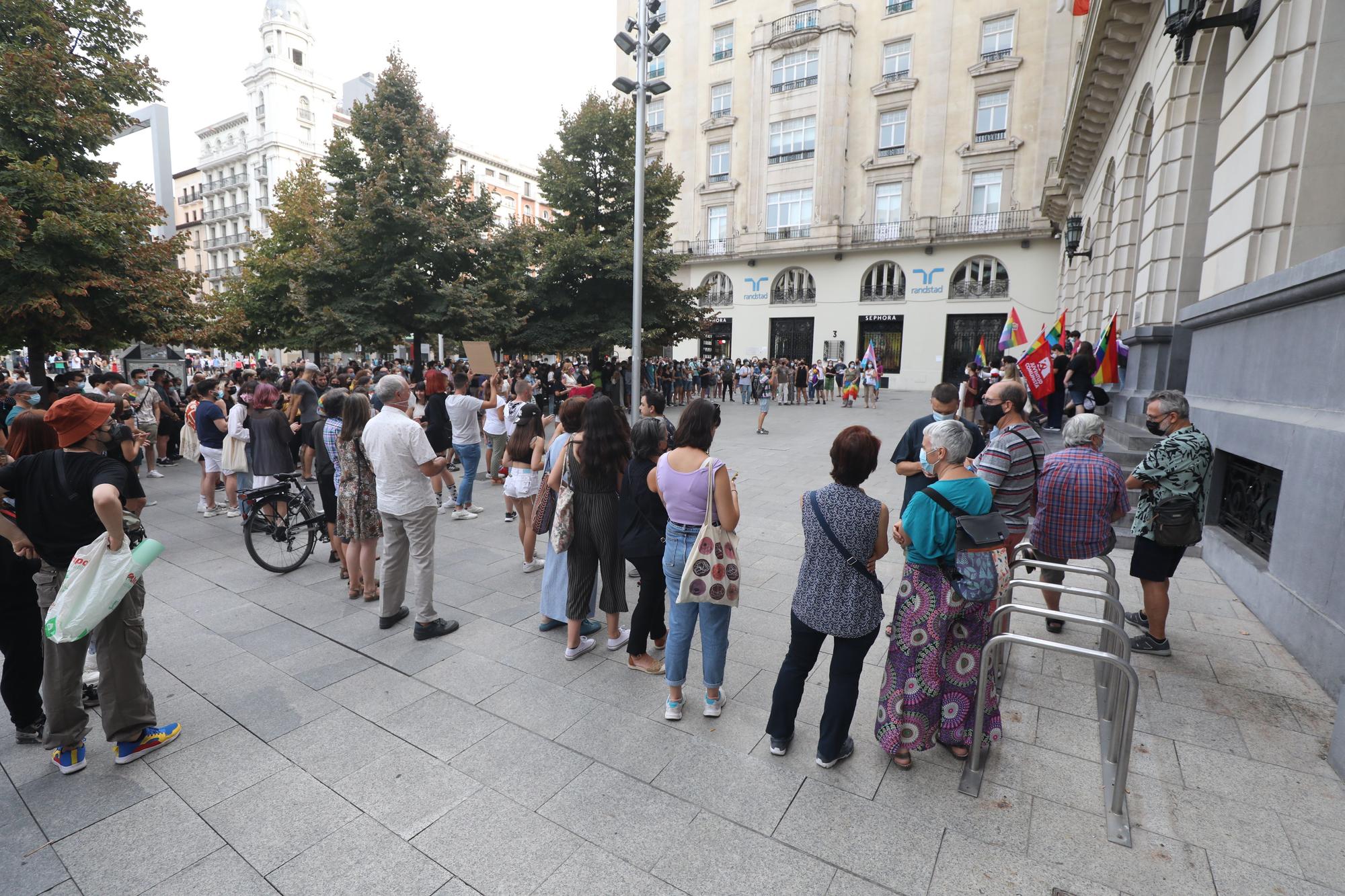 Concentración contra la homofobia en Zaragoza el 11 de septiembre