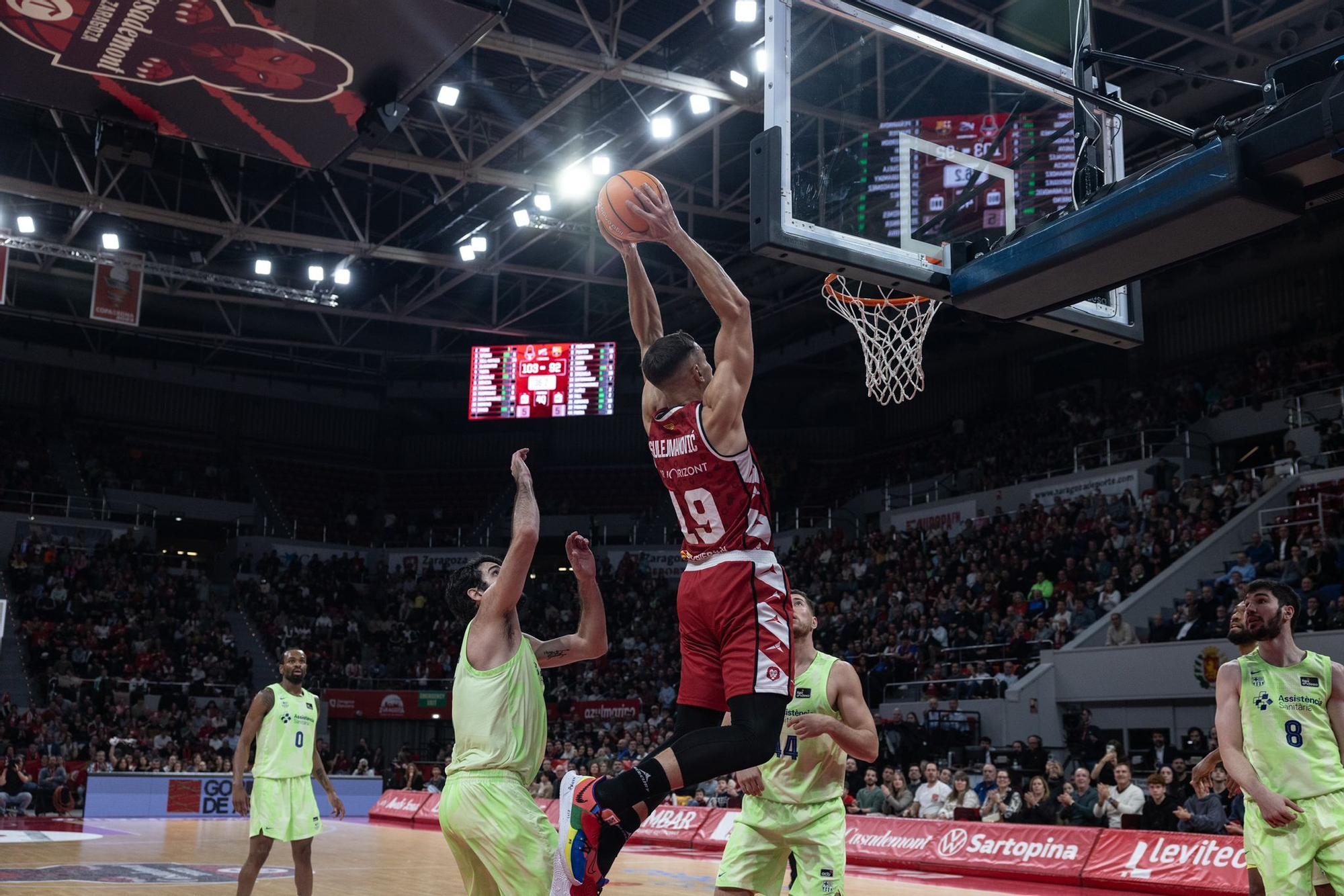Así ha sido el partido entre el Casademont Zaragoza y el Barcelona