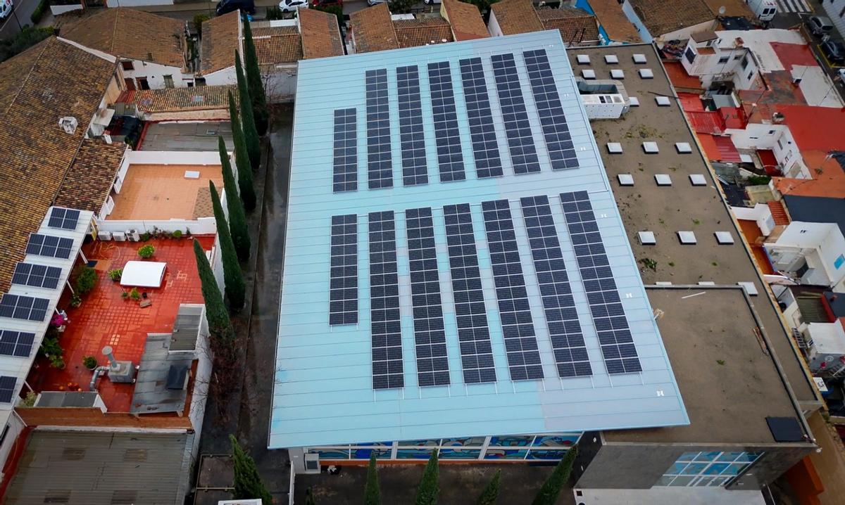 Placas solares en la Cotxera.