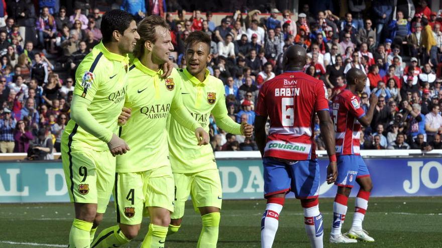 El Barça compleix a Granada