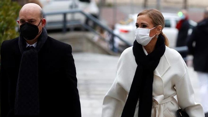 La expresidenta de la Comunidad de Madrid Cristina Cifuentes a su llegada a la Audiencia de Madrid.