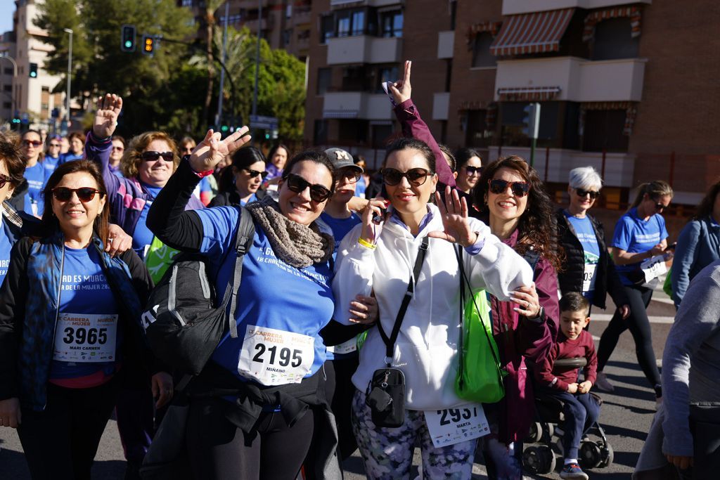 Imágenes del recorrido de la Carrera de la Mujer: avenida Pío Baroja y puente del Reina Sofía (II)