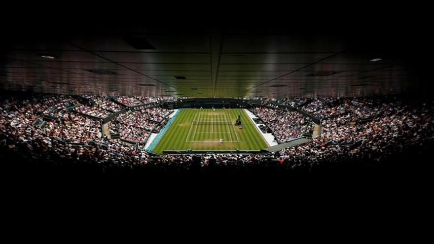 Wimbledon se rinde y cancela por primera vez en 75 años