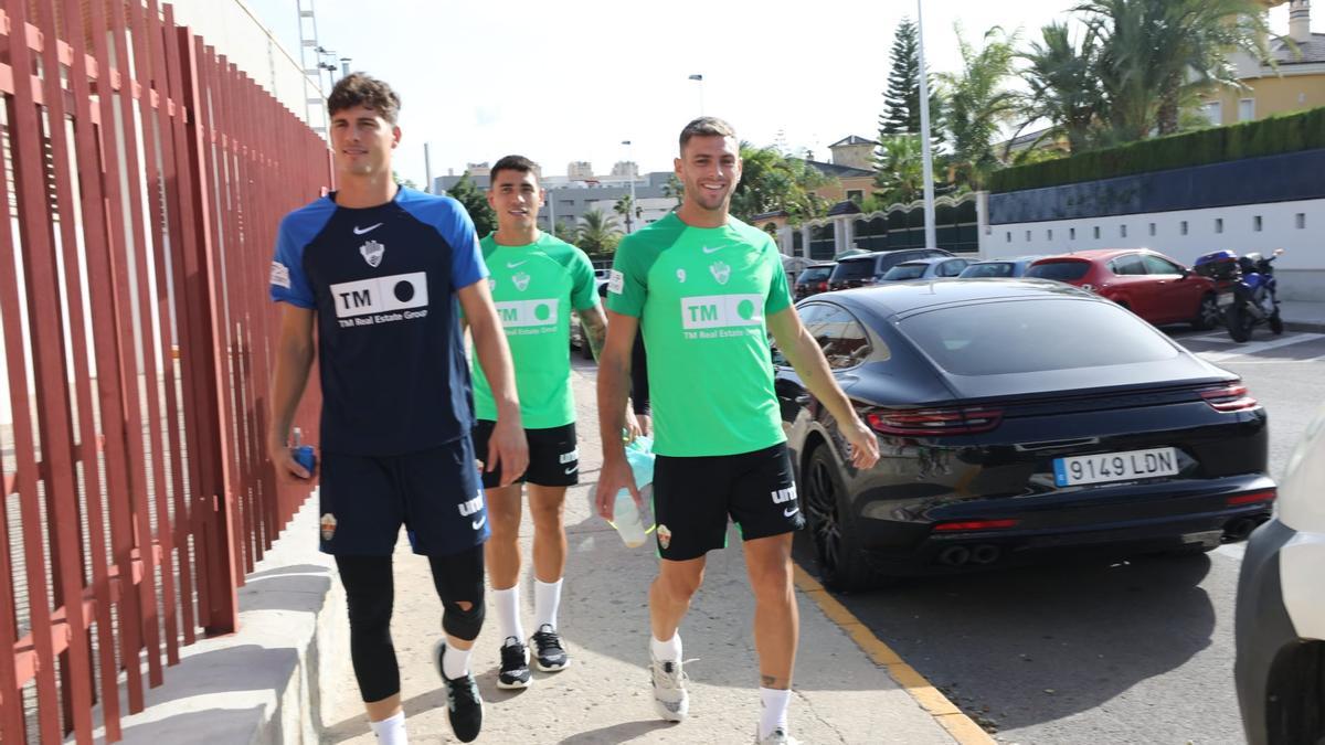 Axel Werner, Lucas Boyé y Ponce, a su llegada al Díez Iborra