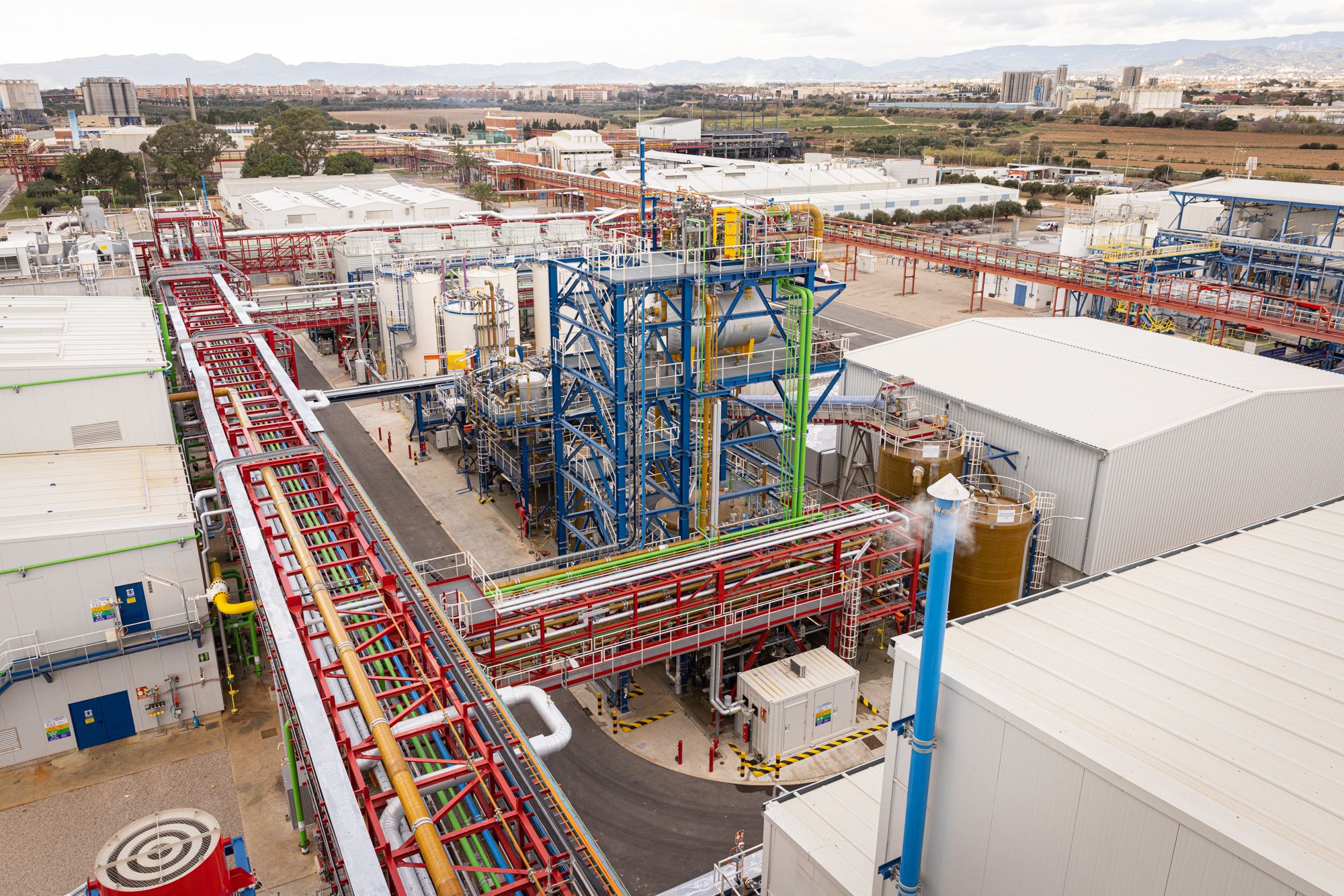 La nueva planta de producción de cloro de Covestro en Tarragona.