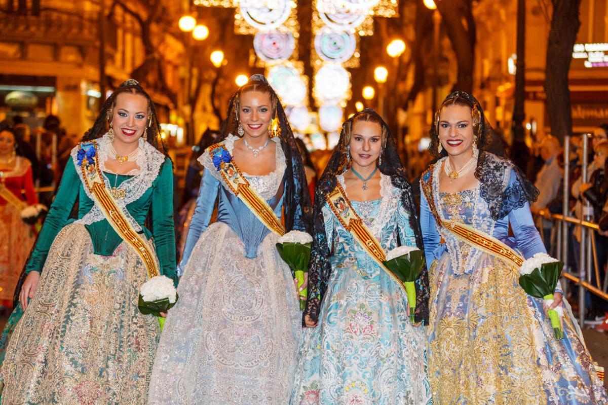 Las fallas de Mislata, en la Ofrenda de València