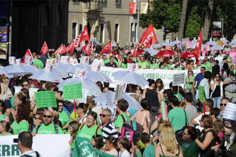 La protesta de educación en Murcia, en imágenes