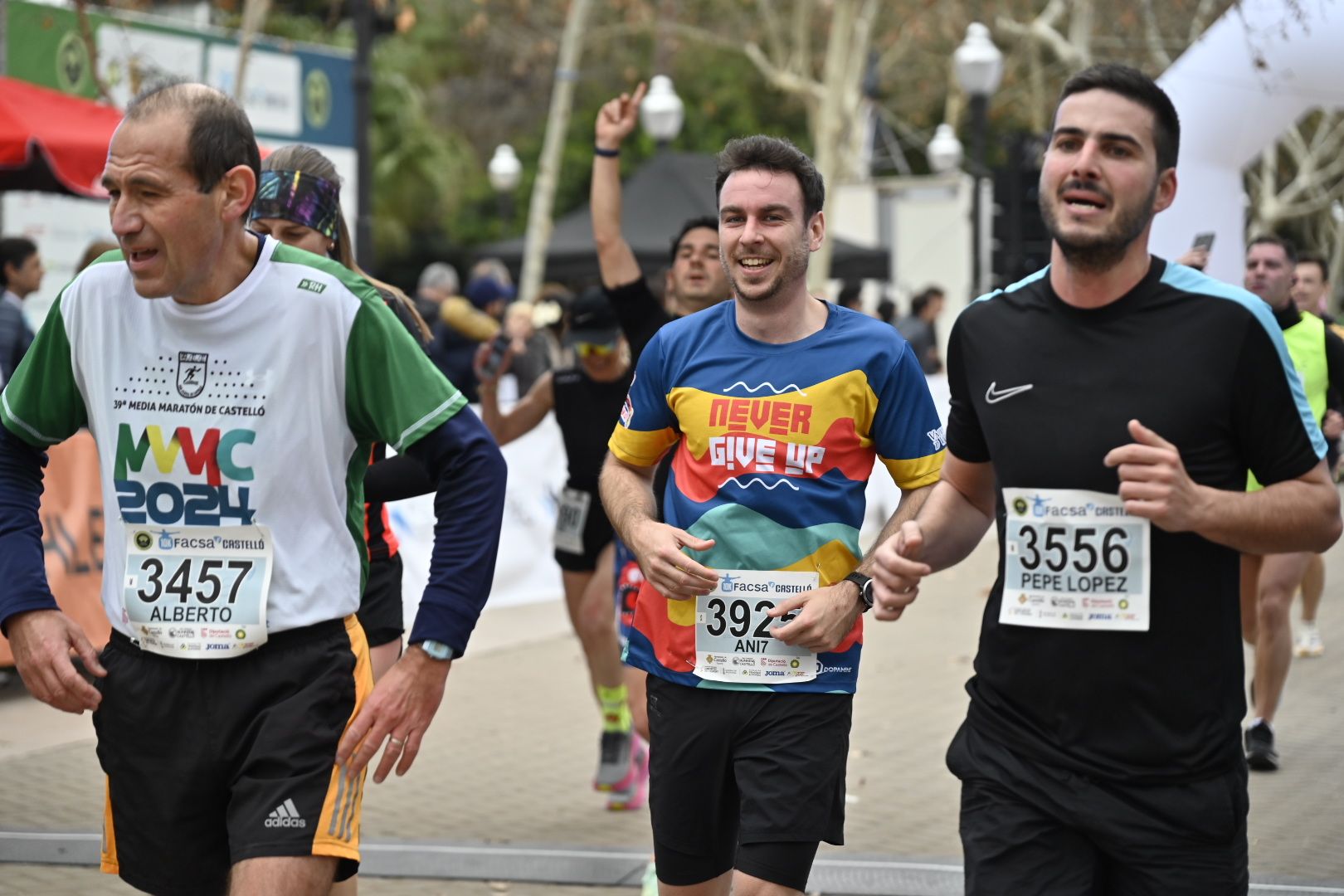 Búscate en las fotos: Las mejores imágenes del Marató bp y el 10K Facsa 2024 de Castelló