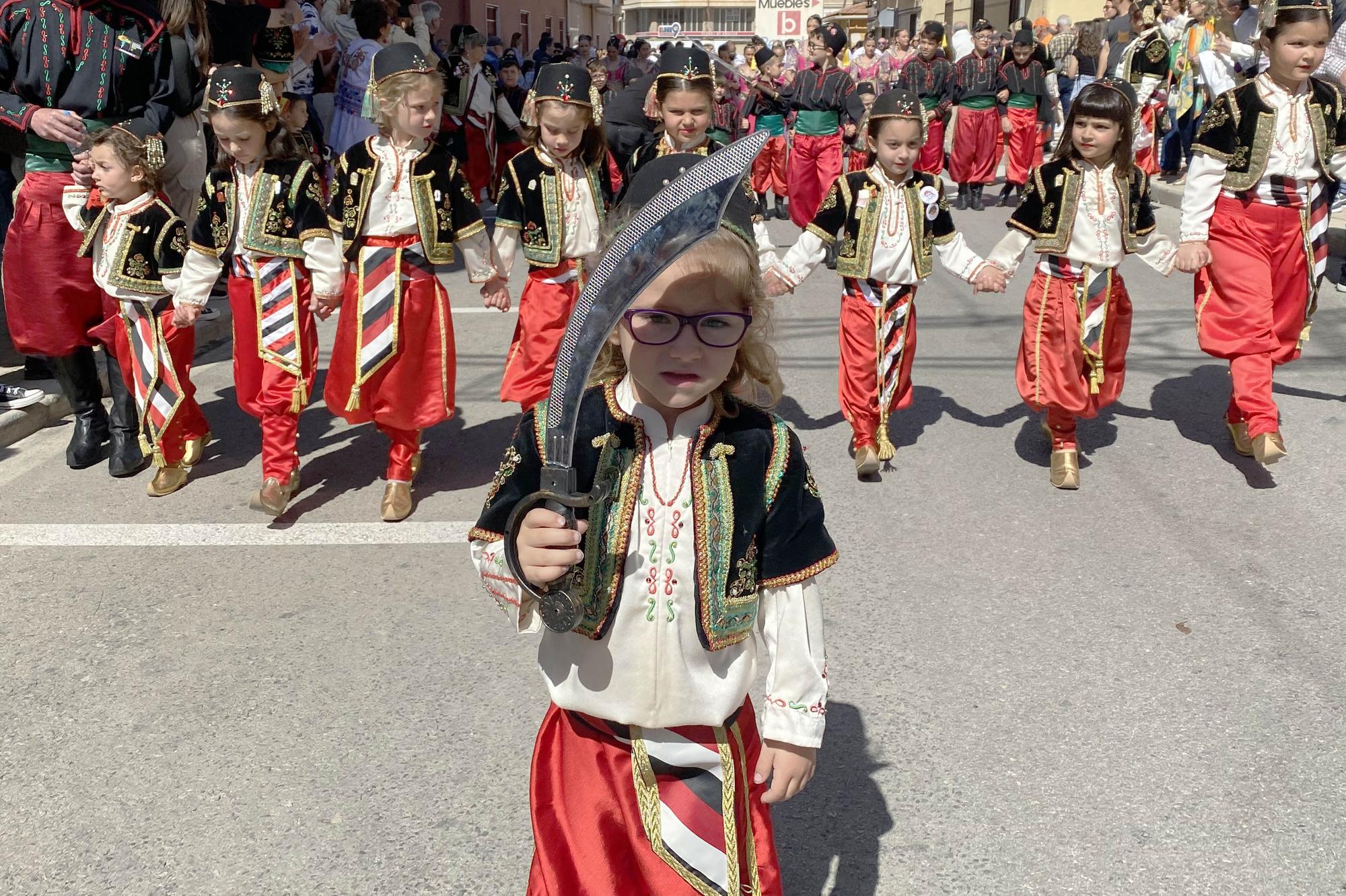 Desfile infantil de Moros y Cristianos Petrer