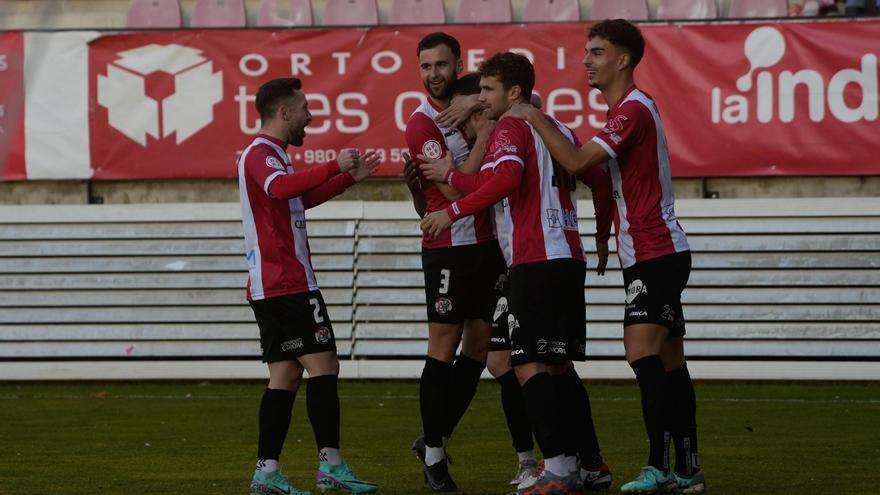 Zamora CF - Ourense CF: Duelo de titanes en el Ruta