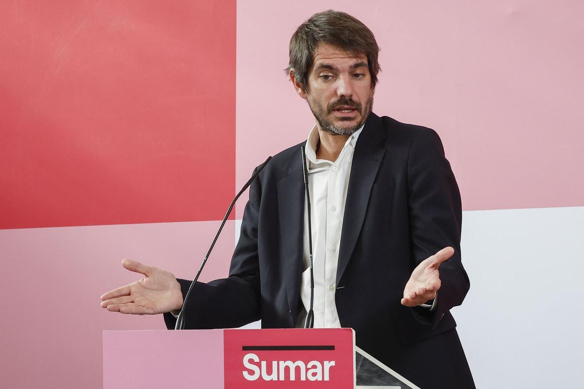 El ministro de Cultura y portavoz de Sumar, Ernest Urtasun el pasado lunes en rueda de prensa.