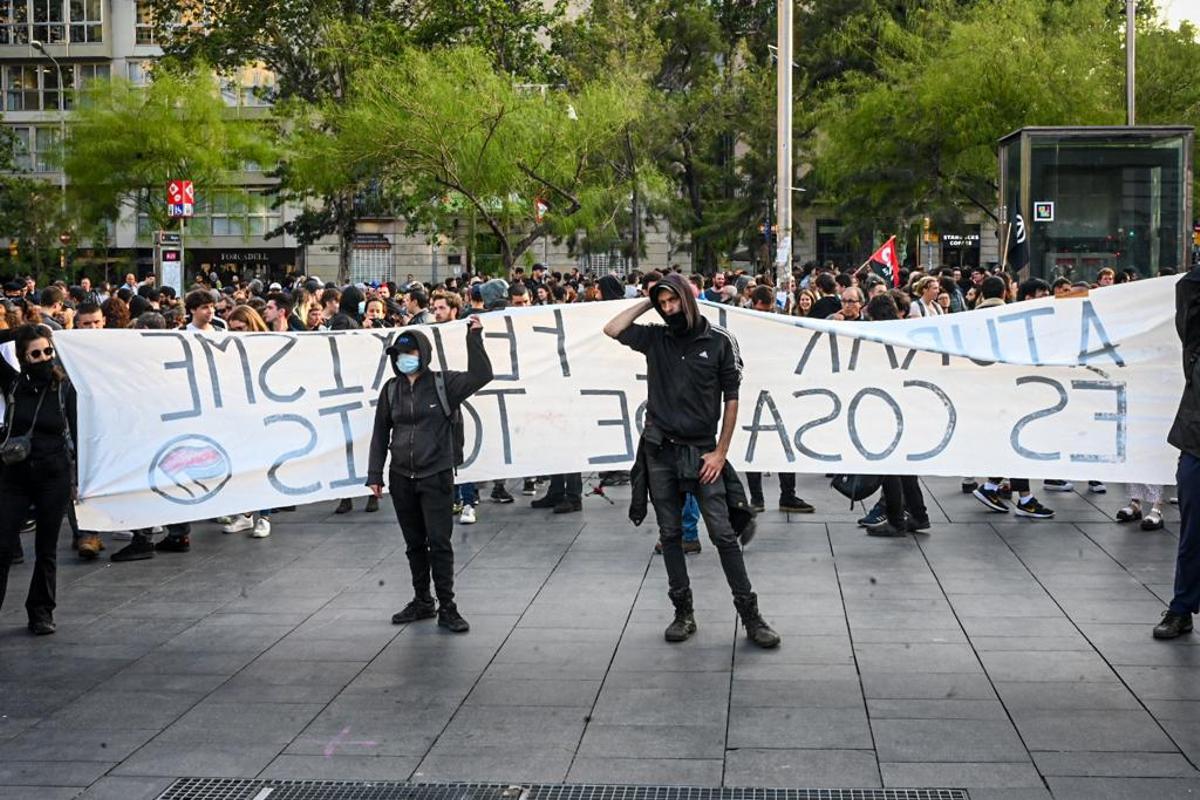 Manifestación antifascista de plaza Universitat