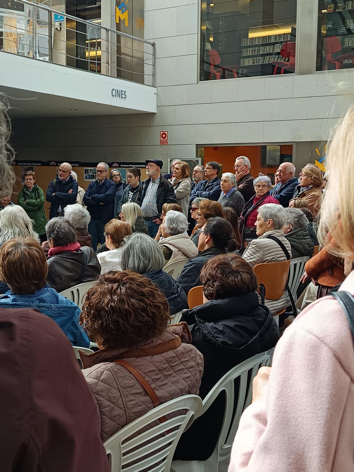 Trabajadores del programa Lecer mantienen un encuentro abierto en el Fórum Metropolitano Trabajadores del programa Lecer mantienen un encuentro abierto en el Fórum Metropolitano