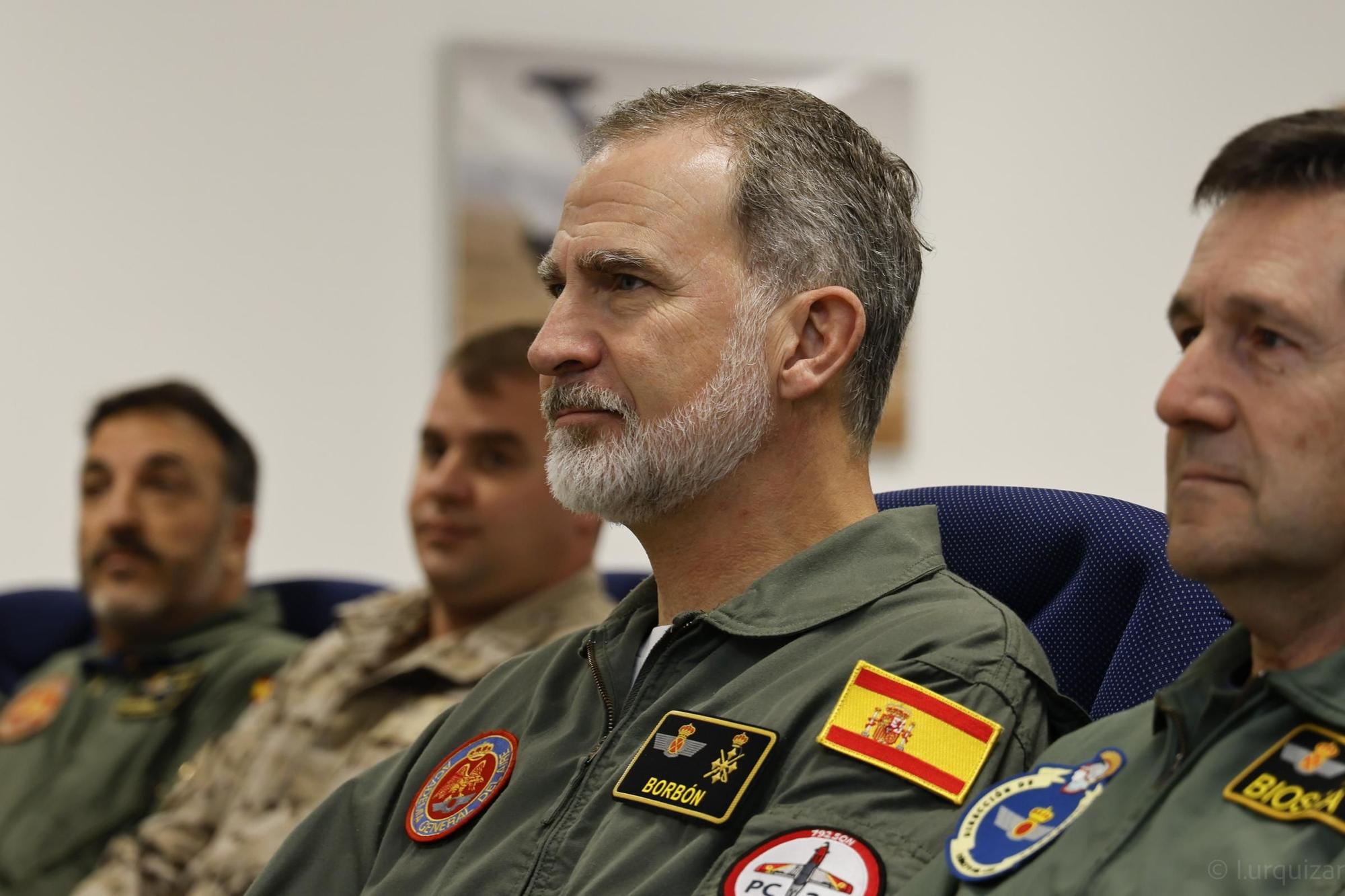 Las imágenes de la visita del rey Felipe VI a la Academia General del Aire en San Javier