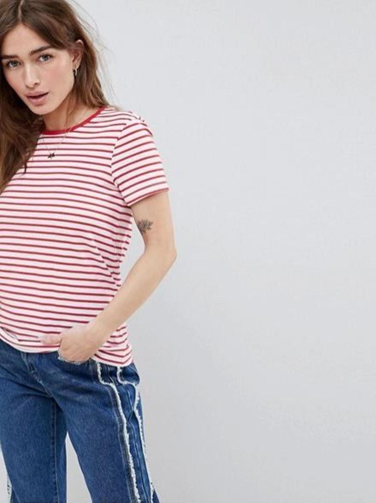 Camiseta de rayas rojas y blancas de Asos (Precio: 4,99 euros)