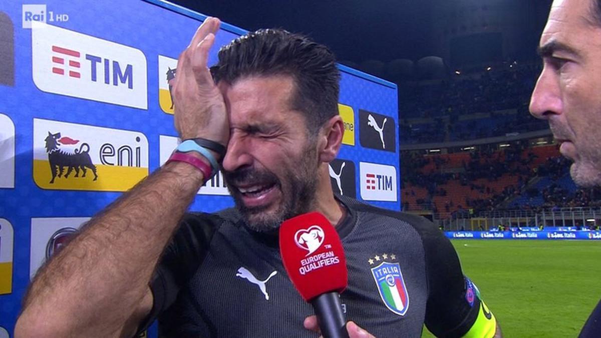 Buffon rompió a llorar tras el pitido final