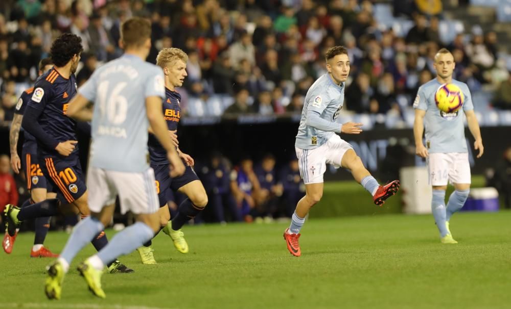 Las mejores imágenes de la derrota del equipo de Miguel Cardoso ante los valencianistas.